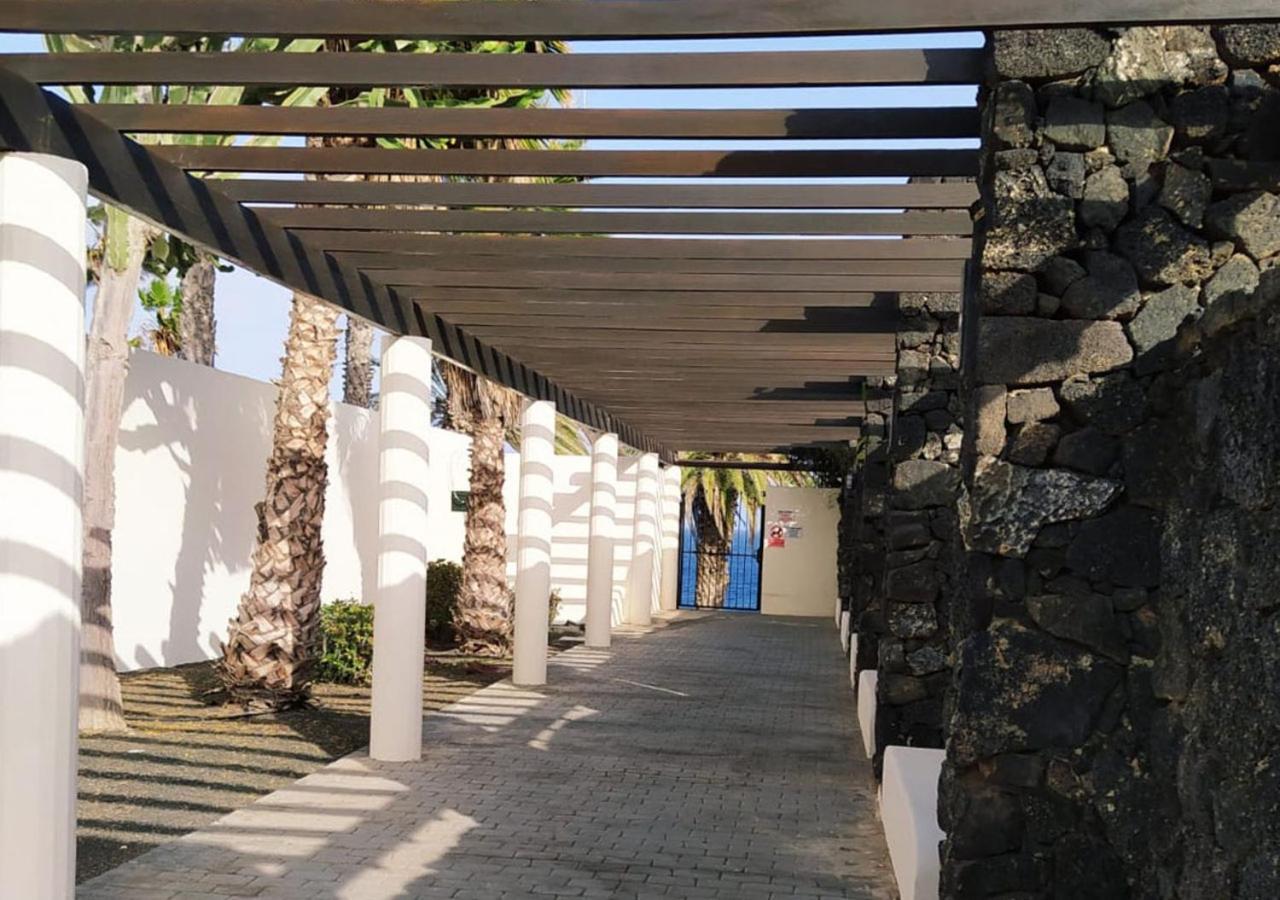 Villa Sun And Sea 4 Front De Mer Playa Rocca Costa Teguise Luaran gambar